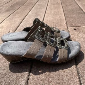 Bass Sandals
